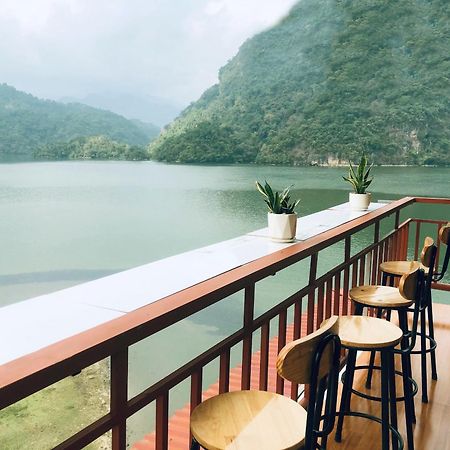 Nha Nghi Son Lam - Ba Be Lake Best View バックカン エクステリア 写真