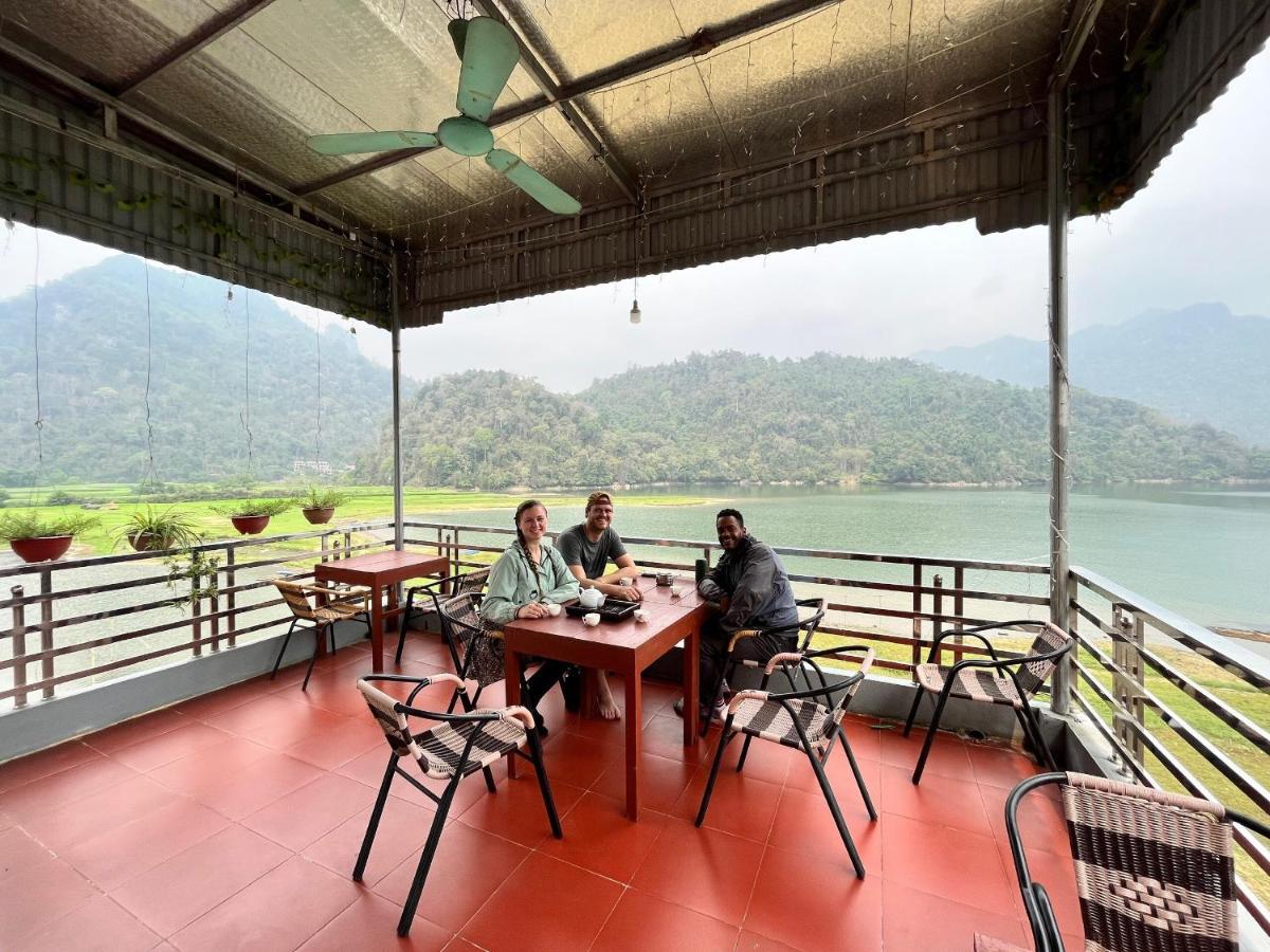 Nha Nghi Son Lam - Ba Be Lake Best View バックカン エクステリア 写真