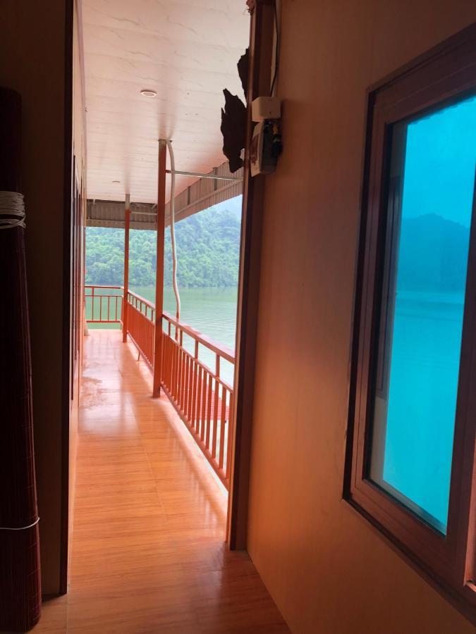 Nha Nghi Son Lam - Ba Be Lake Best View バックカン エクステリア 写真